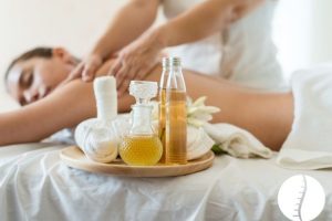 Aromatherapy massage Solo Spa Massage Solo Spa Massage classic massage essential oils