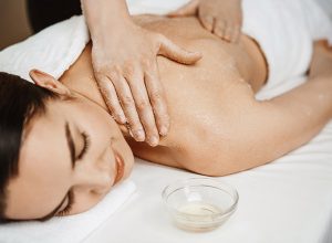 Body Peeling Solo Spa Massage Solo Spa Massage Sun Protection Gentle Skincare
